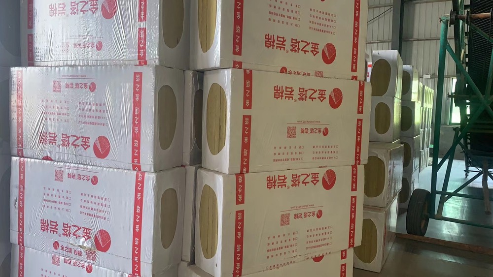 巖棉板金之塔包裝11.jpg